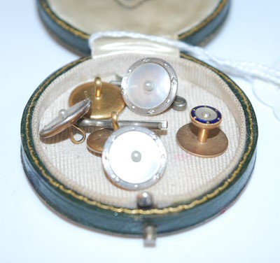 Lot 343 - A set of five 15ct gold backed mother of pearl...