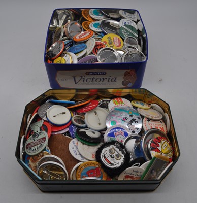 Lot 460 - Two boxes of assorted modern pressed metal pin...
