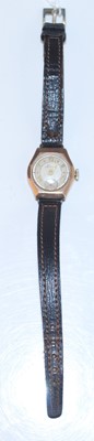 Lot 388 - An Accurist lady's 9ct gold cased manual wind...
