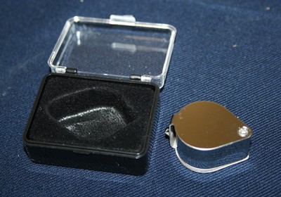 Lot 491 - A collection of twelve 30x21mm jewellery...