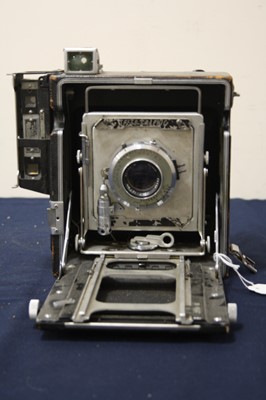Lot 507 - A Graflex Speed Graphic camera, serial number...