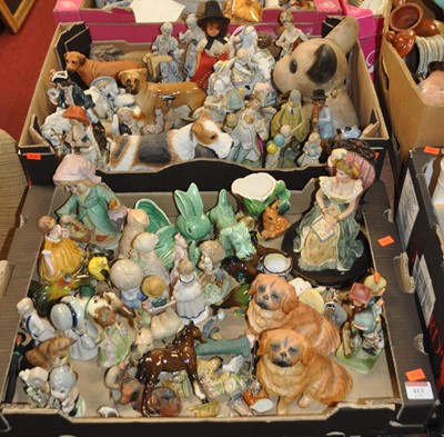 Lot 413 - Two boxes of various animal figures, to...