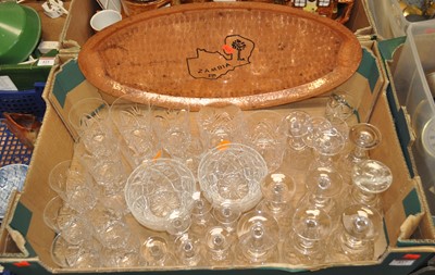 Lot 417 - A box of crystal glassware to include Brierley