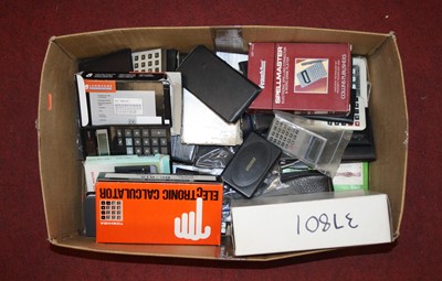 Lot 578 - A box of vintage calculators
