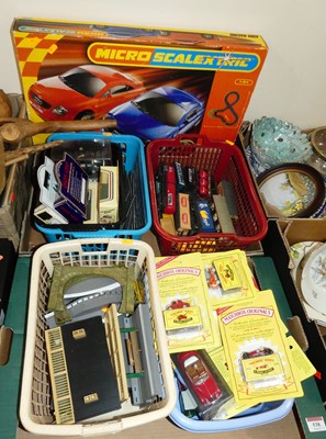 Lot 538 - A boxed Micro Scalextric Aldi racing set, 1:64...