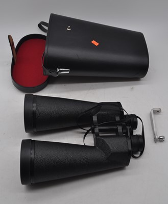 Lot 567 - A cased pair of vintage Helios field binoculars