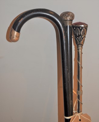 Lot 562 - A Victorian silver handled walking stick, 91cm,...