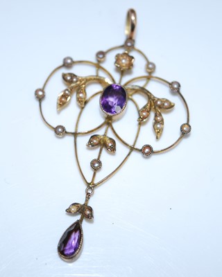 Lot 2593 - A yellow metal amethyst and seed pearl...
