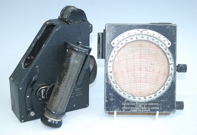 Lot 20 - An Air Ministry Bubble Sextant Mk IX 6B/151 No....