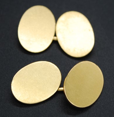 Lot 2664 - A pair of 18ct gold gent's cufflinks, each of...