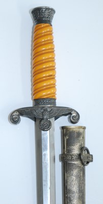 Lot 55 - A German Third Reich Heer (Army) dagger, the...