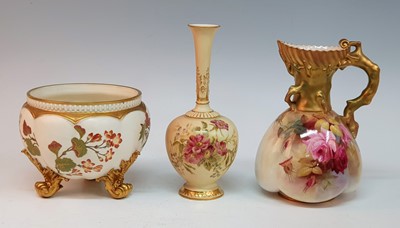 Lot 2098 - A circa 1912 Royal Worcester jug, shape 1507,...
