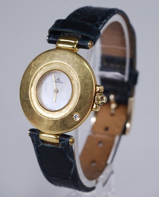 Lot 2324 - A lady's 18ct gold Jaeger LeCoultre quartz...