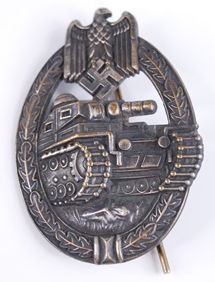 Lot 105 - A German Tank Battle badge, unmarked. 

PLEASE...