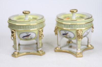 Lot 37 - An 18th century Dutch Delft charger, dia. 34cm,...