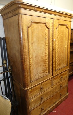 Lot 1135 - An early Victorian satin wood round cornered...