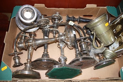 Lot 299 - A collection of silver plated wares, to...