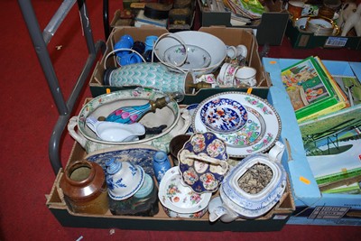 Lot 802 - Two boxes of various ceramics to include a...