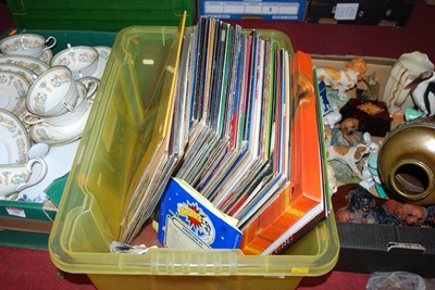 Lot 797 - A collection of LPs to include Showaddywaddy,...