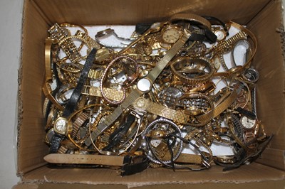 Lot 533 - A box of assorted ladies fashion watches