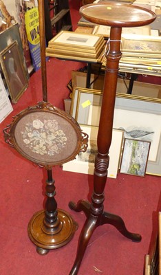 Lot 1273 - A mahogany pedestal plant stand, having turned...