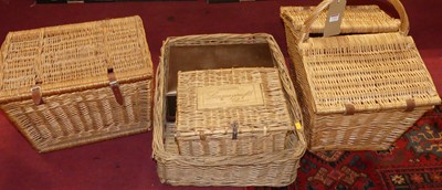 Lot 1339 - A Fortnum & Mason wicker picnic basket with...