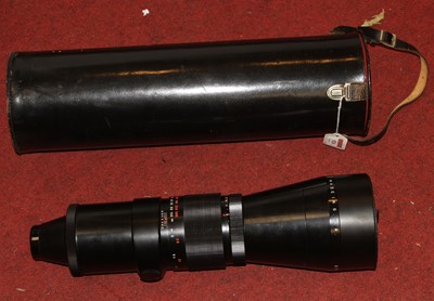 Lot 526 - A Pentacon 5.6/500 camera lens, serial number...