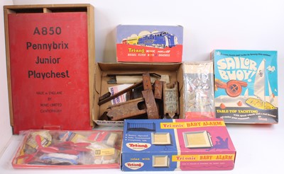 Lot 1921 - One tray containing a collection of mixed tin...