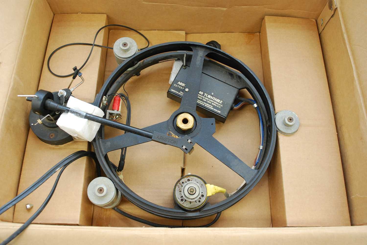 Lot 1094 - An Aristan RD-40 stereo turntable, serial...