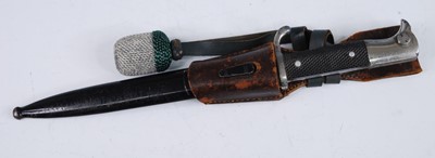 Lot 594 - A German Third Reich K98 dress bayonet, the...