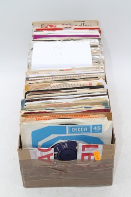 Lot 1071 - A large collection of assorted 7" singles...
