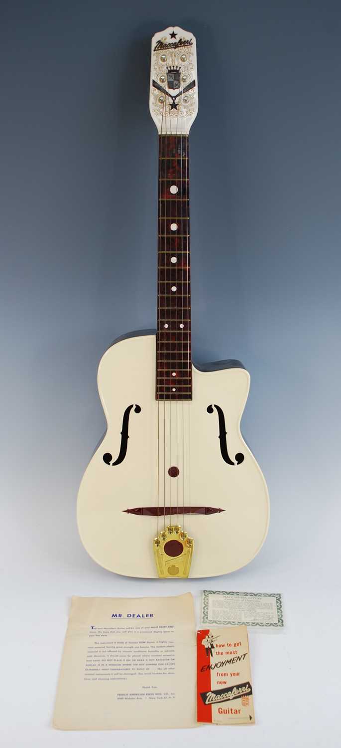 Lot 1113 - Mark Griffiths', a 1950s Maccaferri G40 Dow...