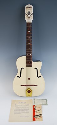 Lot 1113 - Mark Griffiths', a 1950s Maccaferri G40 Dow...