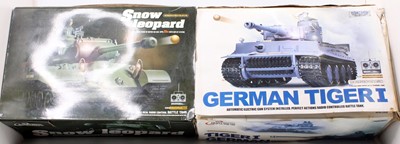 Lot 1966 - 2 boxed Heng Long 1/16th scale remote control...