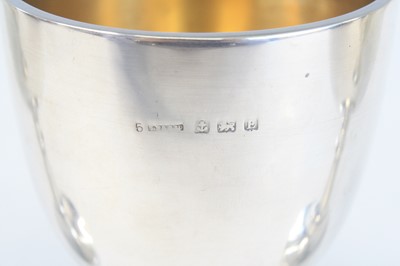 Lot 1251 - A George V silver trophy goblet, of typical...