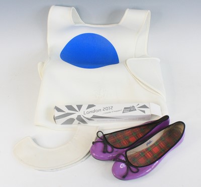 Lot 1273 - A child's costume for the opening ceremony of...
