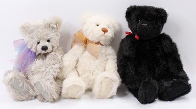 Lot 1944 - Charlie Bears Teddy Bears group of 3...