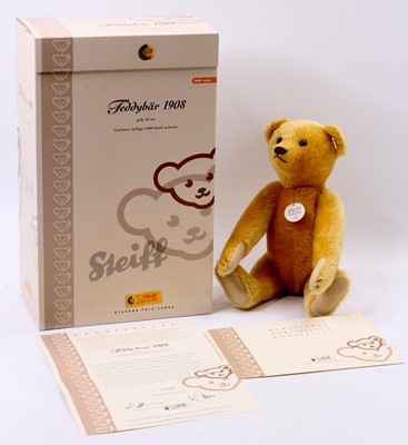 Lot 1937 - A Steiff modern issue No. 406751 1908 Teddy...