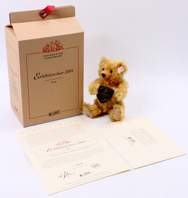 Lot 1938 - A Steiff modern issue No. 661419 Exhibition...