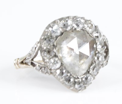 Lot 2138 - A George III yellow metal diamond cluster ring,...