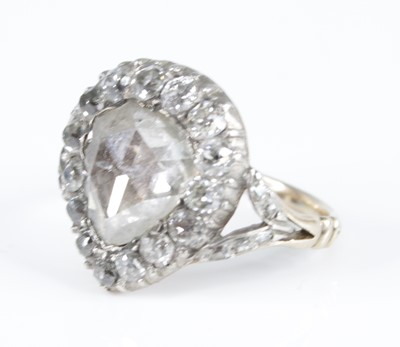 Lot 2138 - A George III yellow metal diamond cluster ring,...