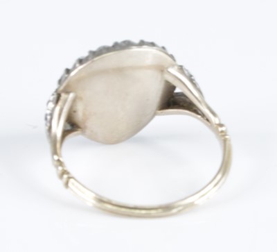 Lot 2138 - A George III yellow metal diamond cluster ring,...