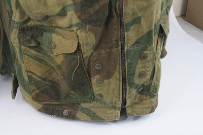 Lot 507 - A WW II British Airborne Troops 1st pattern...