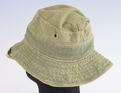 Lot 507 - A WW II British Airborne Troops 1st pattern...