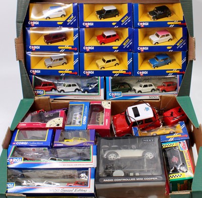 Lot 886 - Two trays containing a collection of mixed...