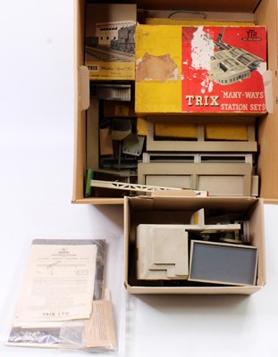 Lot 713 - Trix Twin Railways buildings. Large number of...