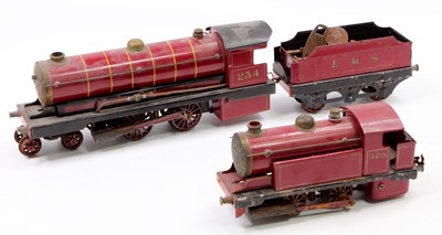 Lot 191 - A Bowman Models of Dereham spirit fired live...