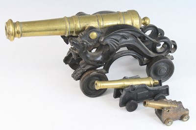Lot 563 - An early 20th century model of a rampart...