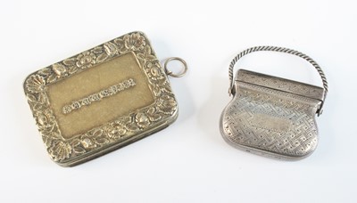 Lot 2100 - A George IV silver gilt vinaigrette, of...