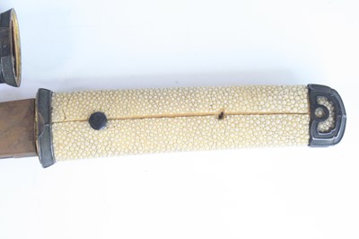 Lot 592 - A Japanese Gendaito wakizashi, having a 47cm...